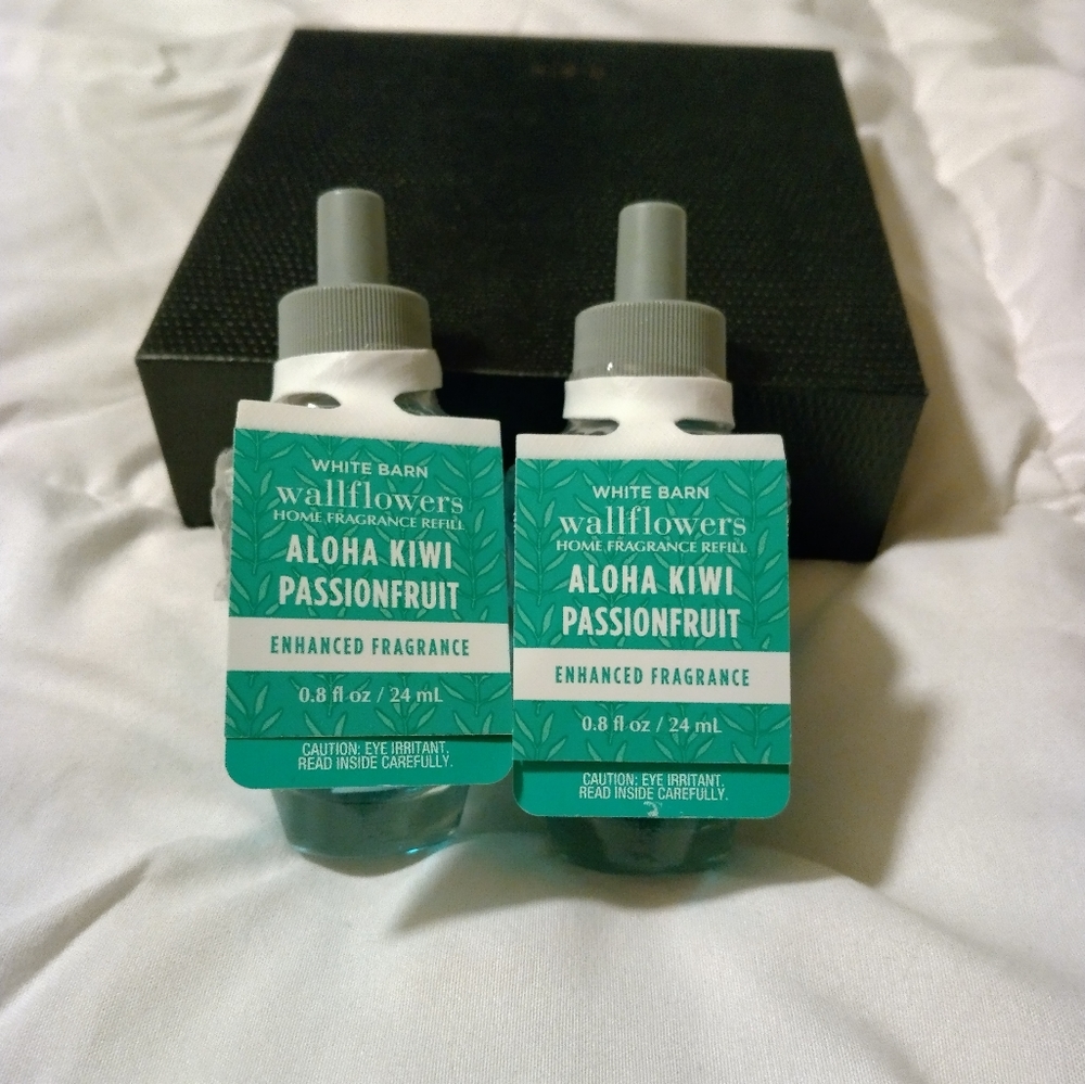Bath and Body Works Wallflowers